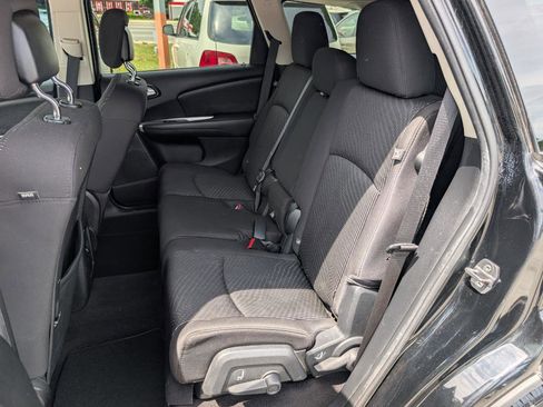 Used 2014 Dodge Journey SXT AWD/4WD image 28