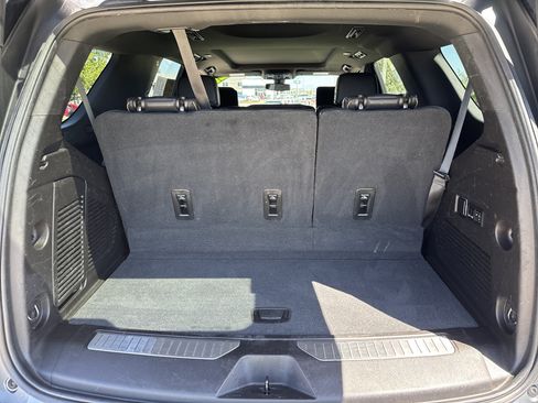 Used 2021 GMC Yukon AT4 w/ AT4 Premium Plus Package AWD/4WD image 25