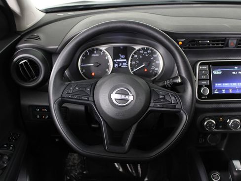 Certified 2025 Nissan Kicks Play S FWD image 10