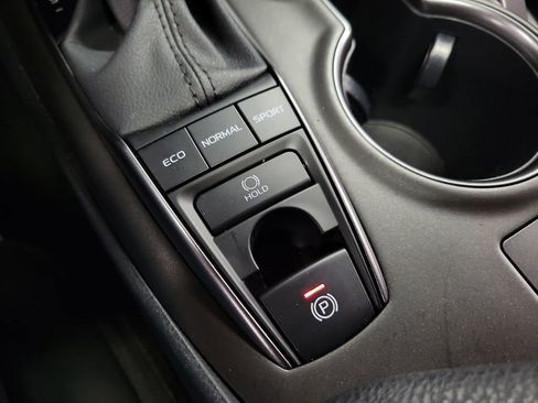 Used 2023 Toyota Camry XSE w/ Cold Weather Package image 17