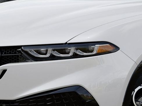 New 2026 Alfa Romeo Tonale image 10