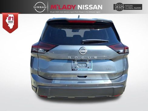 New 2026 Nissan Rogue SV w/ SV Premium Package image 6
