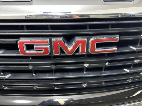 Used 2023 GMC Sierra 1500 Pro w/ Pro Value Package AWD/4WD image 9