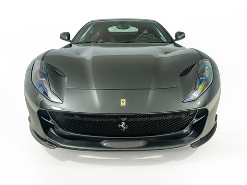 Certified 2019 Ferrari 812 Superfast RWD image 6