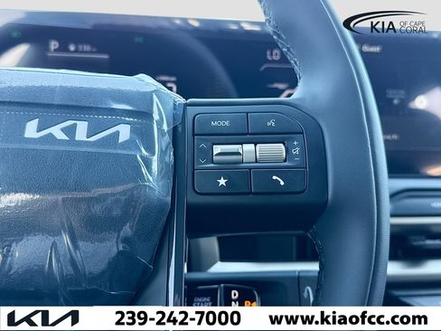 New 2027 Kia Telluride S image 39