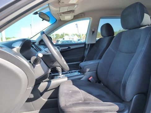 Used 2013 Nissan Pathfinder SV image 13