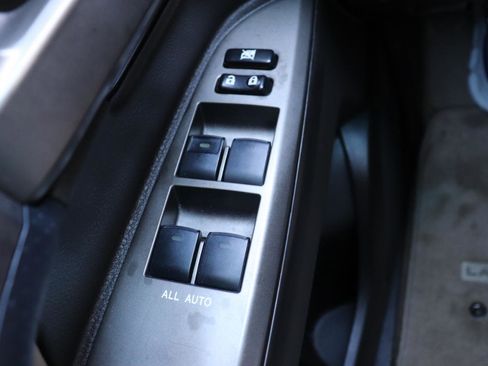 Used 2008 Toyota Land Cruiser image 72