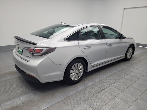 Used 2016 Hyundai Sonata SE image 9