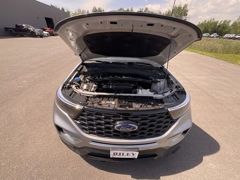 Used 2023 Ford Explorer ST-Line w/ Class IV Trailer Tow Package AWD/4WD image 28