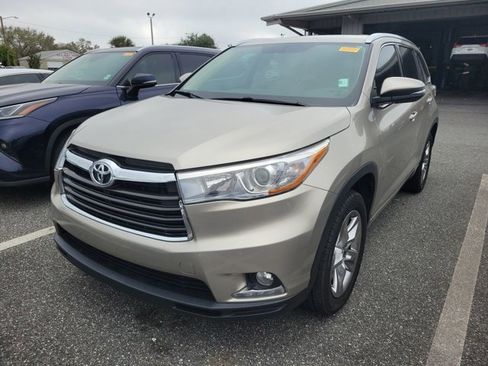 Used 2016 Toyota Highlander Limited image 8