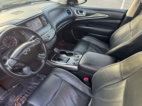 Used 2020 INFINITI QX60 Luxe w/ Essential Package image 16