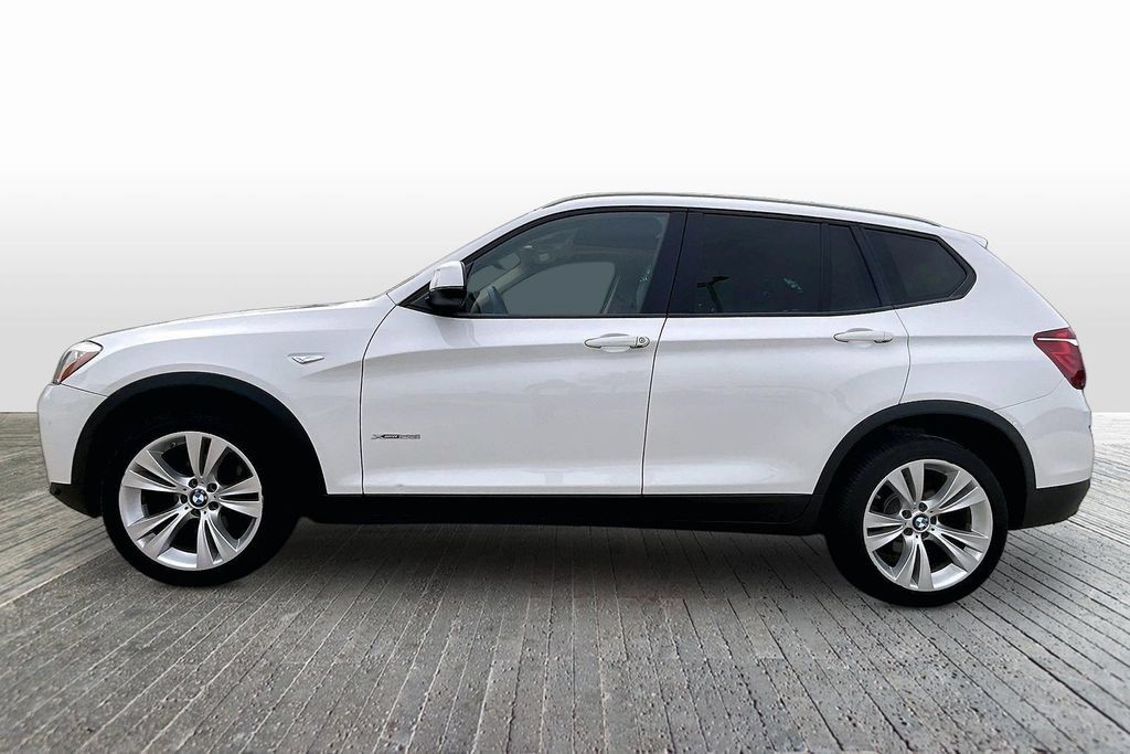 Used 2016 BMW X3 xDrive28i AWD/4WD image 4