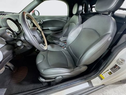 Used 2013 MINI Cooper Roadster FWD image 21
