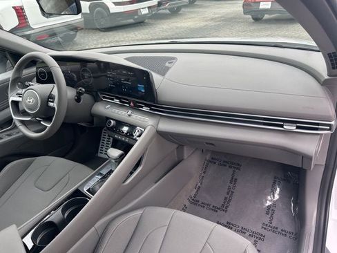 New 2026 Hyundai Elantra Sport image 27