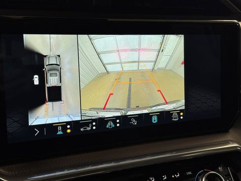 Used 2023 GMC Sierra 1500 Denali w/ Denali Reserve Package image 40