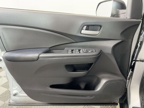 Used 2015 Honda CR-V LX image 13