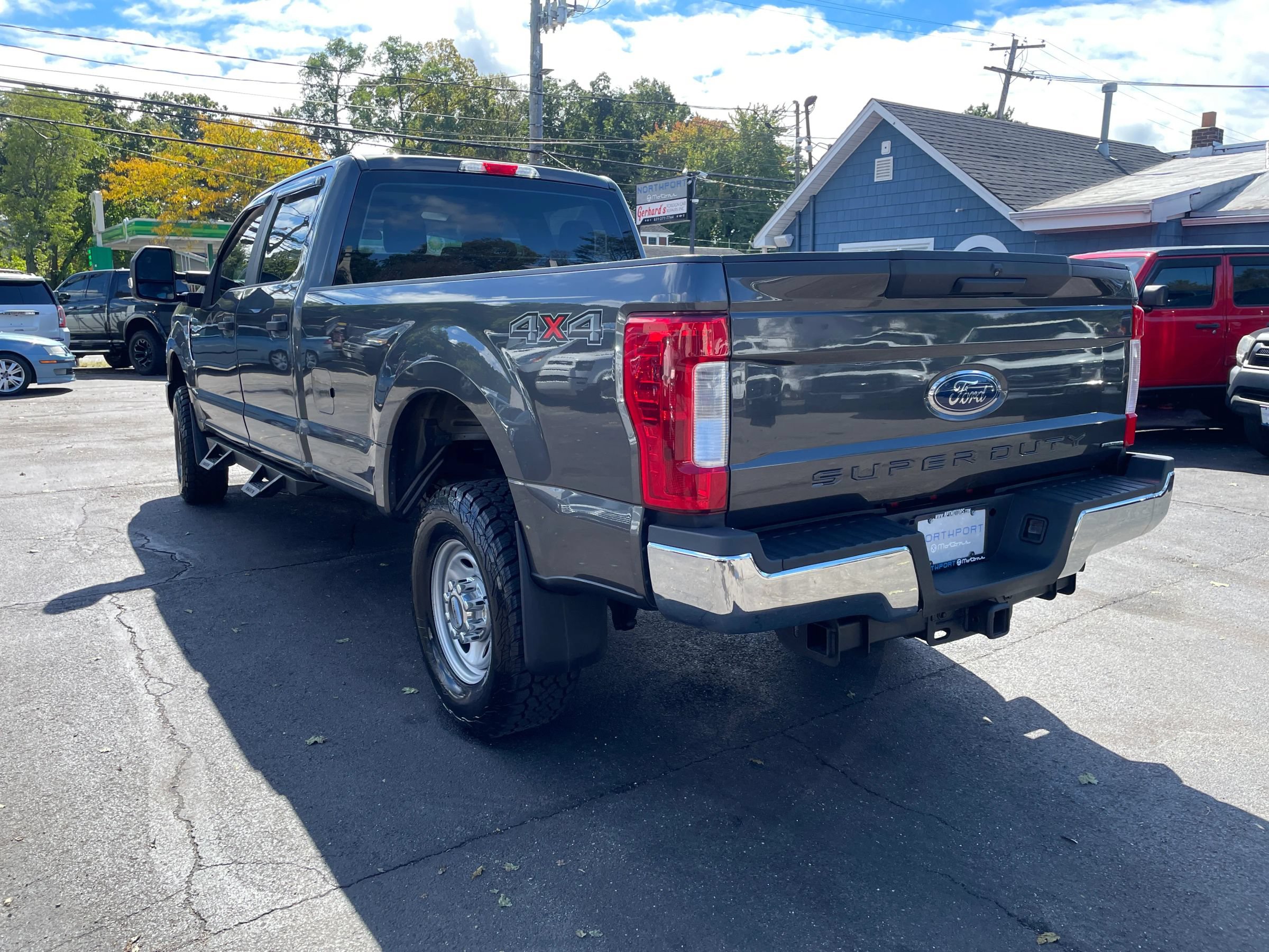 Used 2017 Ford F350 XL AWD/4WD image 3