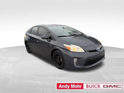 Used 2013 Toyota Prius Two image 2