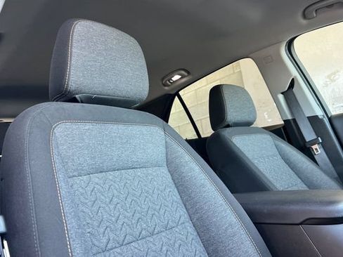 Used 2024 Chevrolet Equinox LT FWD image 21