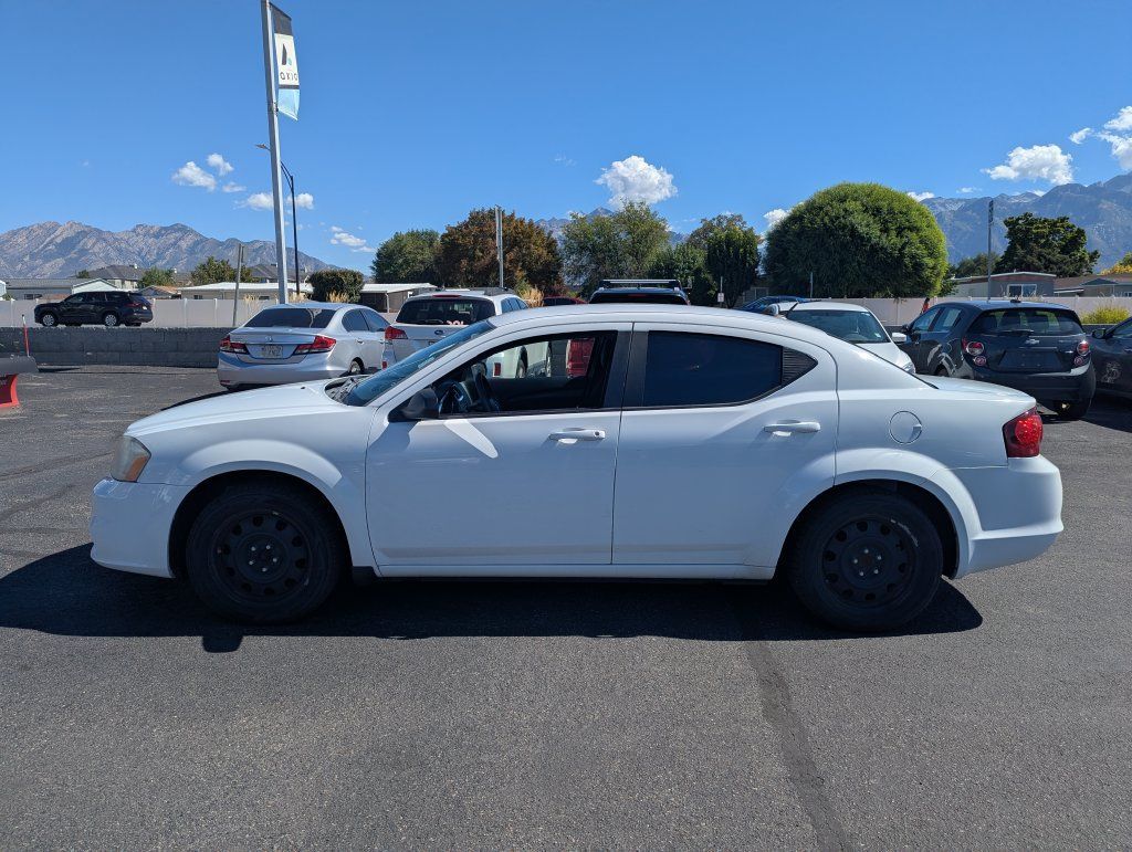 Used 2014 Dodge Avenger SE FWD image 8