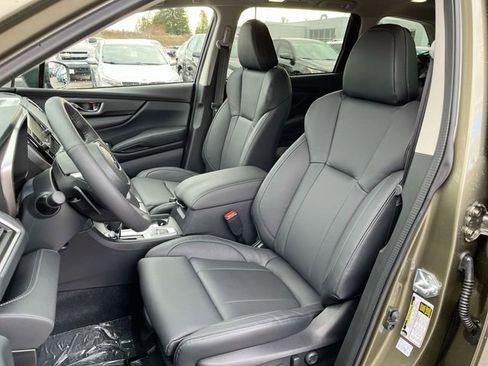 New 2025 Subaru Ascent Limited image 14