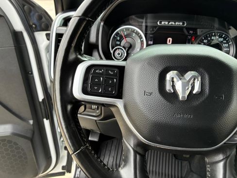 Used 2022 RAM 2500 Big Horn w/ Night Edition AWD/4WD image 23
