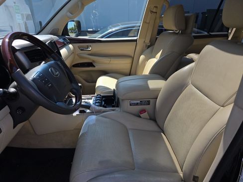 Used 2015 Lexus LX 570 4WD image 5