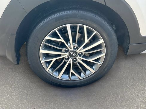 Used 2020 Hyundai Tucson Limited FWD image 30