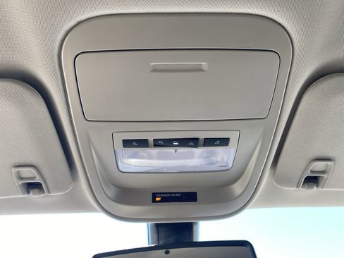 Used 2020 Chevrolet Colorado Z71 image 33