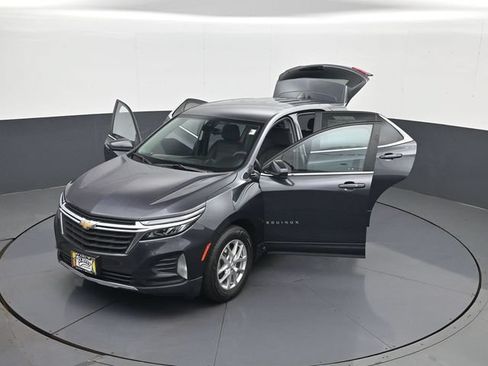 Certified 2022 Chevrolet Equinox LT FWD image 30