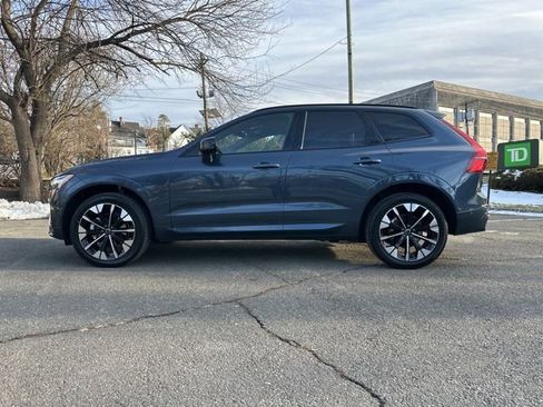 New 2026 Volvo XC60 B5 Plus w/ Protection Package Premier image 4