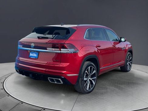 Used 2025 Volkswagen Atlas Cross Sport SEL Premium R-Line AWD/4WD image 5