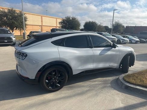 Used 2021 Ford Mustang Mach-E Premium image 3