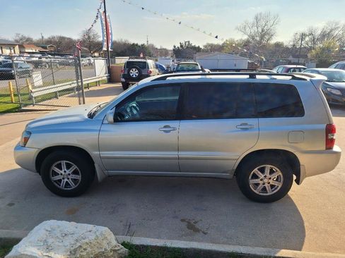 Used 2005 Toyota Highlander 2WD V6 image 6