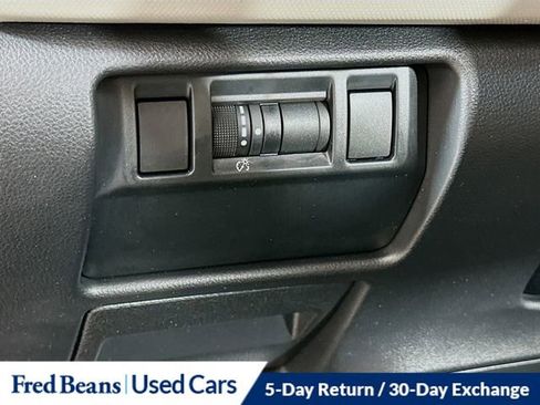 Used 2025 Subaru Forester image 12