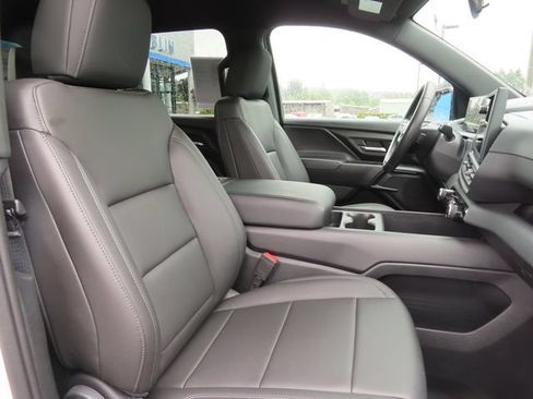Used 2024 Chevrolet Silverado EV W/T AWD/4WD image 38