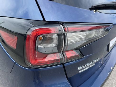 Used 2022 Subaru Outback Premium AWD/4WD image 10