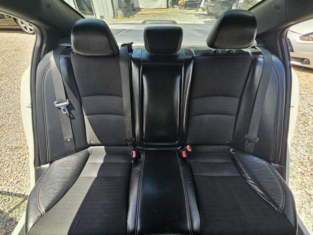 Used 2017 Honda Accord Sport image 20