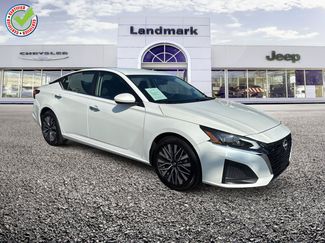 Used 2023 Nissan Altima 2.5 SV FWD video 1