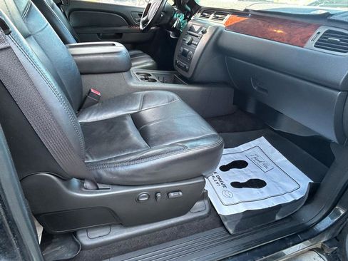 Used 2010 GMC Sierra 2500 SLT w/ SLT Convenience Package AWD/4WD image 12