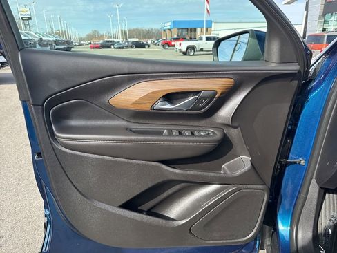 Used 2019 GMC Terrain SLE image 24