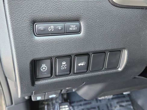 Used 2018 Nissan Murano SL image 27