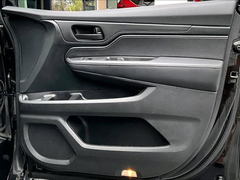 Certified 2024 Honda Odyssey EX-L image 22