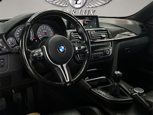 Used 2015 BMW M4 Coupe image 19