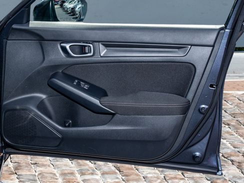 Certified 2025 Honda Civic Sport image 12