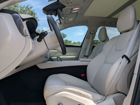 Certified 2024 Volvo XC60 T8 Plus w/ Protection Package Premier AWD/4WD image 2
