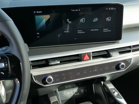 New 2026 Kia Sorento S FWD image 15