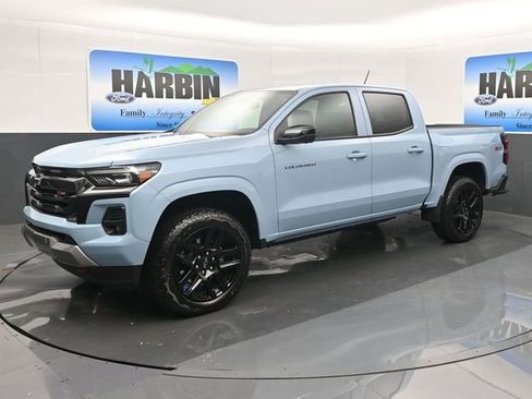 New 2025 Chevrolet Colorado Z71 w/ Technology Package image 1