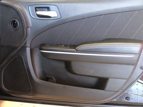 Used 2023 Dodge Charger SXT image 10