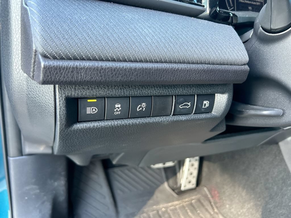 Certified 2025 Toyota Camry SE FWD image 14
